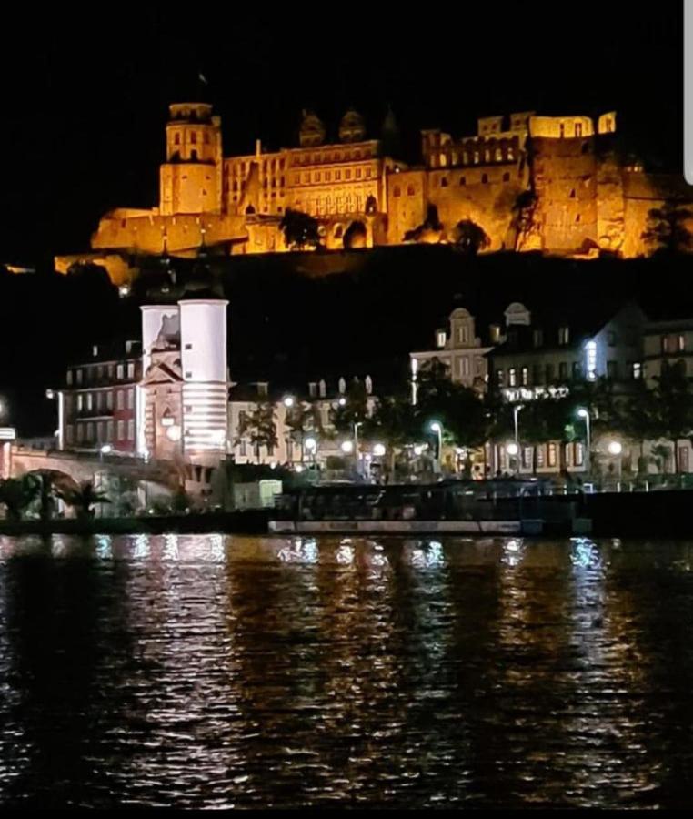 Ferienwohnung Tinas Beauty Neckarsteinach Esterno foto