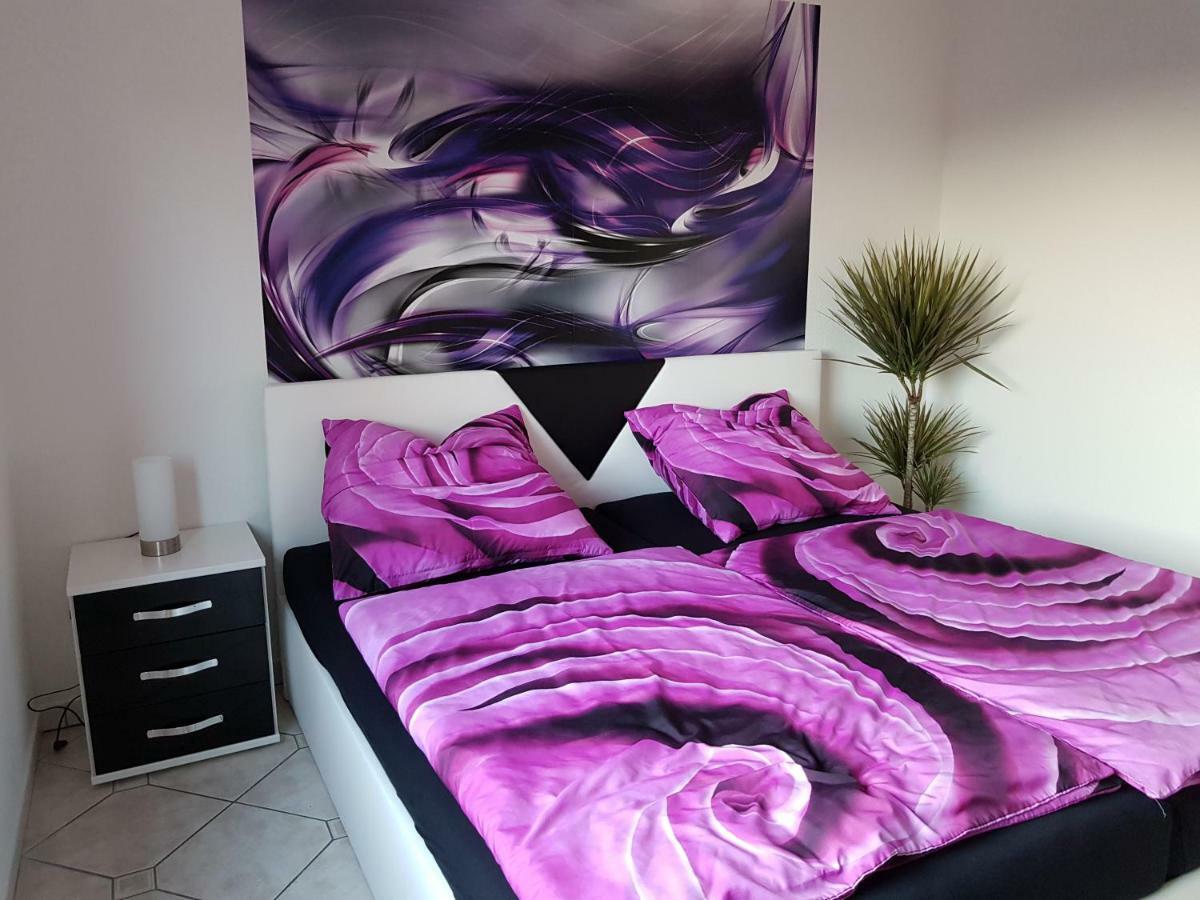 Ferienwohnung Tinas Beauty Neckarsteinach Esterno foto
